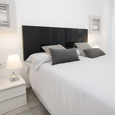 Arenales Playa Superior By Mar Holidays Ареналес дел Сол Екстериор снимка